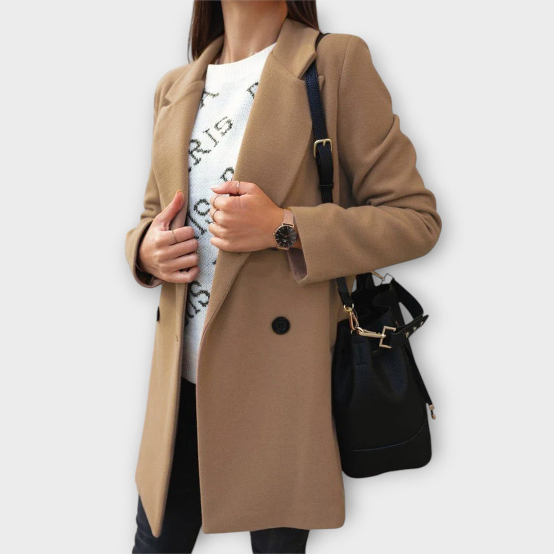 Élise – Manteau raffiné avec revers élégant