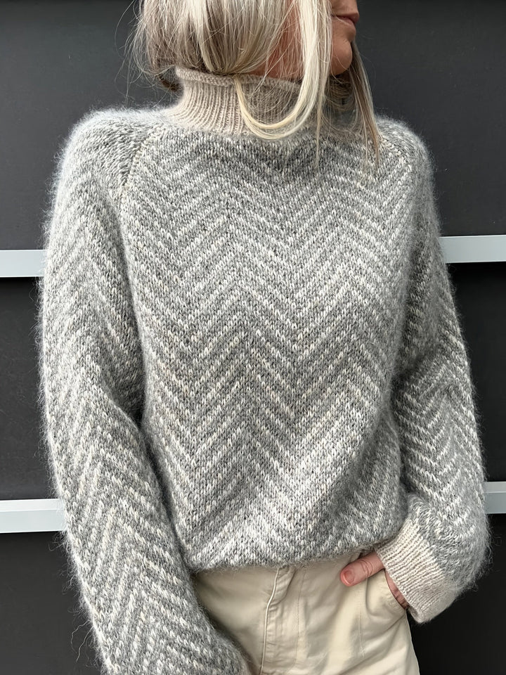 Éva – Pull col roulé délicat