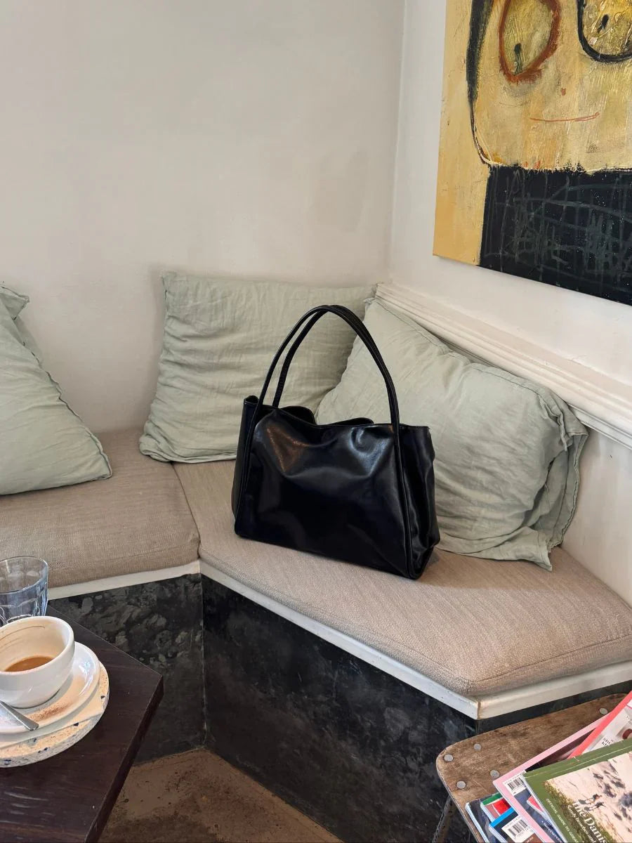 L'LEVANI™ | MONE SAC BANDOULIÈRE NOIR - ÉLÉGANCE INTEMPORELLE